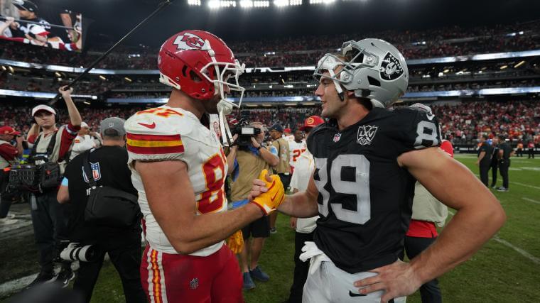 AFC West: Las Vegas Raiders Brock Bowers, Kansas City Chiefs Travis Kelce