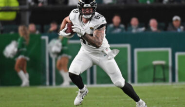 49ers Notes: Farrell, Pinnock, Huff, Lenoir