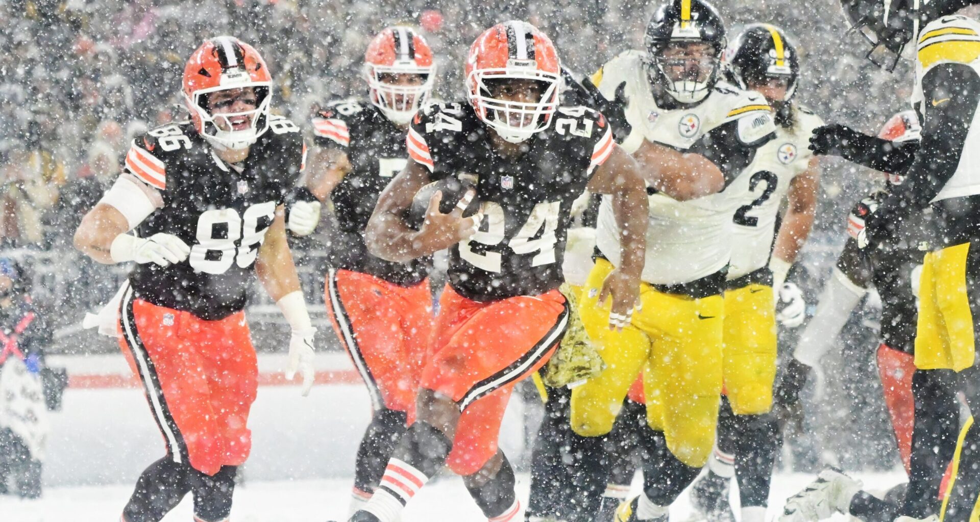 Nick Chubb Reignites NFL Legacy with Houston Texans Move