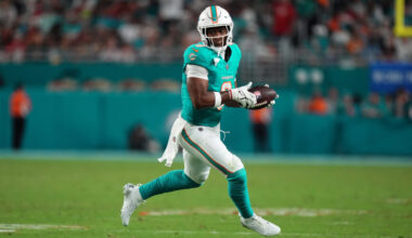 Dolphins, Steelers Resume Talks On Jonnu Smith; TE Has Discussed Miami Extension