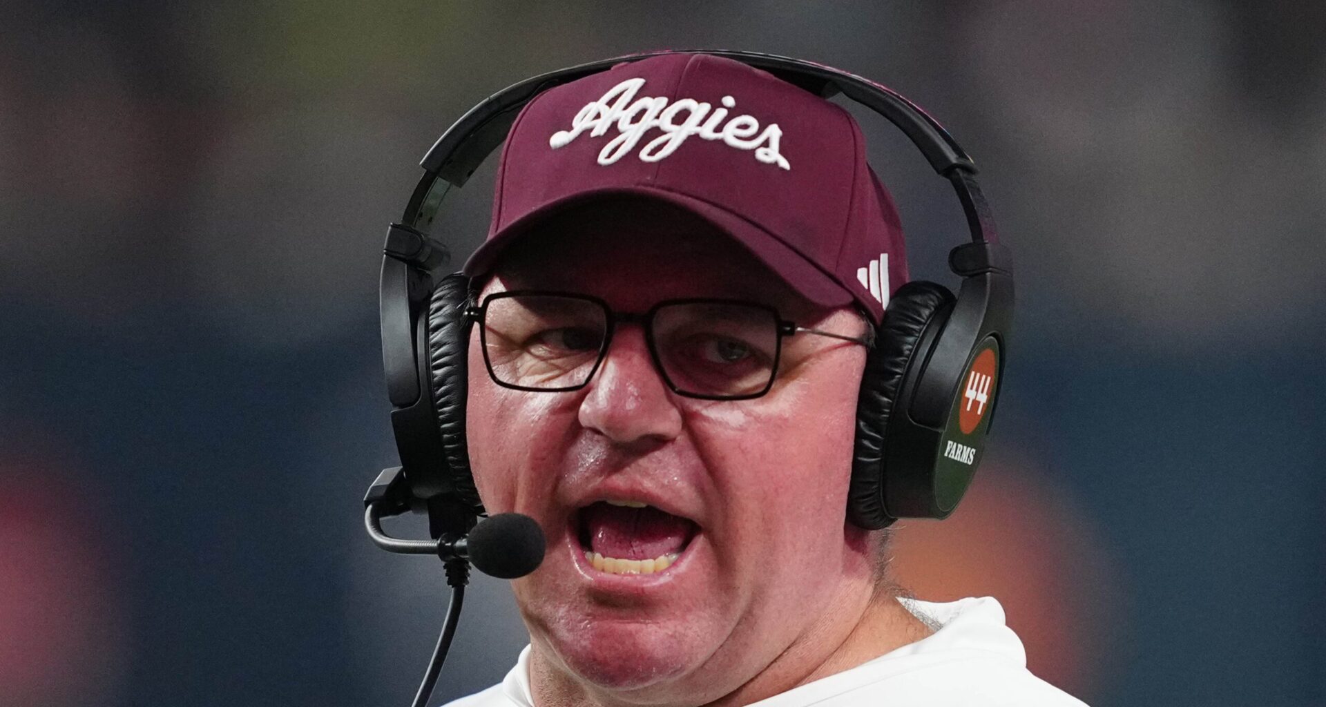 Mike Elko Embraces Pressure as Texas A&M Aggies Aim High