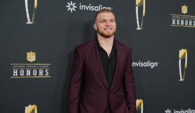 Aidan Hutchinson Faces Crucial Pressure Ahead of Lions' Showdown