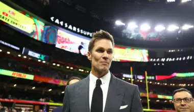 Mark Davis enlists Tom Brady's strategic genius to revolutionize Raiders' fortunes after dismal 2024 season