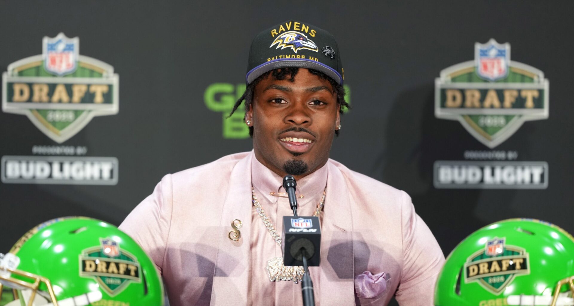 Malaki Starks Elevates Ravens' Defense in Bold NFL Move