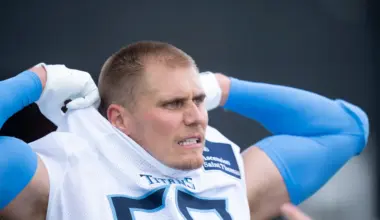 Cody Barton anchors Titans' linebacker legacy as young hopefuls fight for coveted starting spot