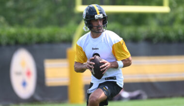 Aaron Rodgers Addresses Steelers Signing; Rams Showed Interest
