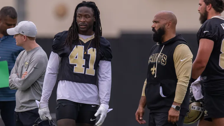 Saints sign Super Bowl champion to spell Alvin Kamara image