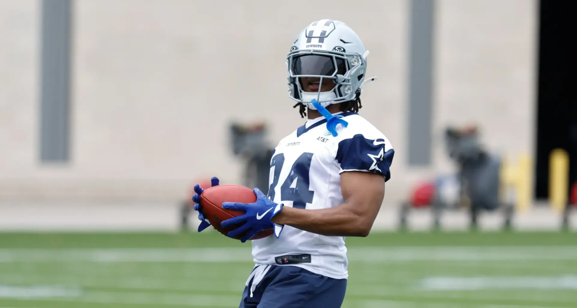 Jaydon Blue emerges as potential savior for Dallas Cowboys' struggling backfield with promising rookie performance