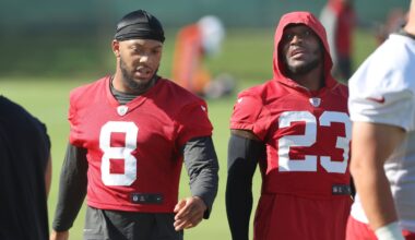 SirVocea Dennis and Lavonte David Ignite Buccaneers' Linebacker Legacy