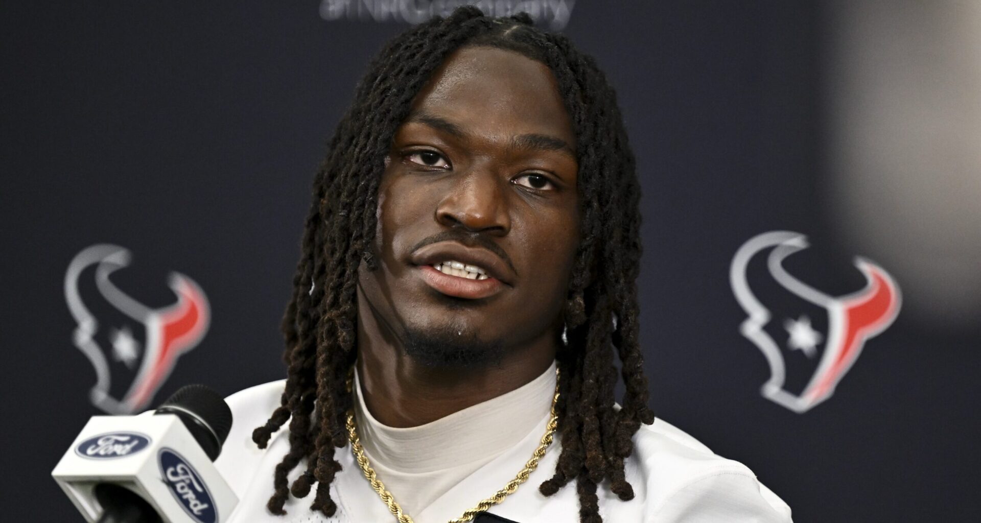 Former Raider Finds Redemption with Houston Texans in NFL