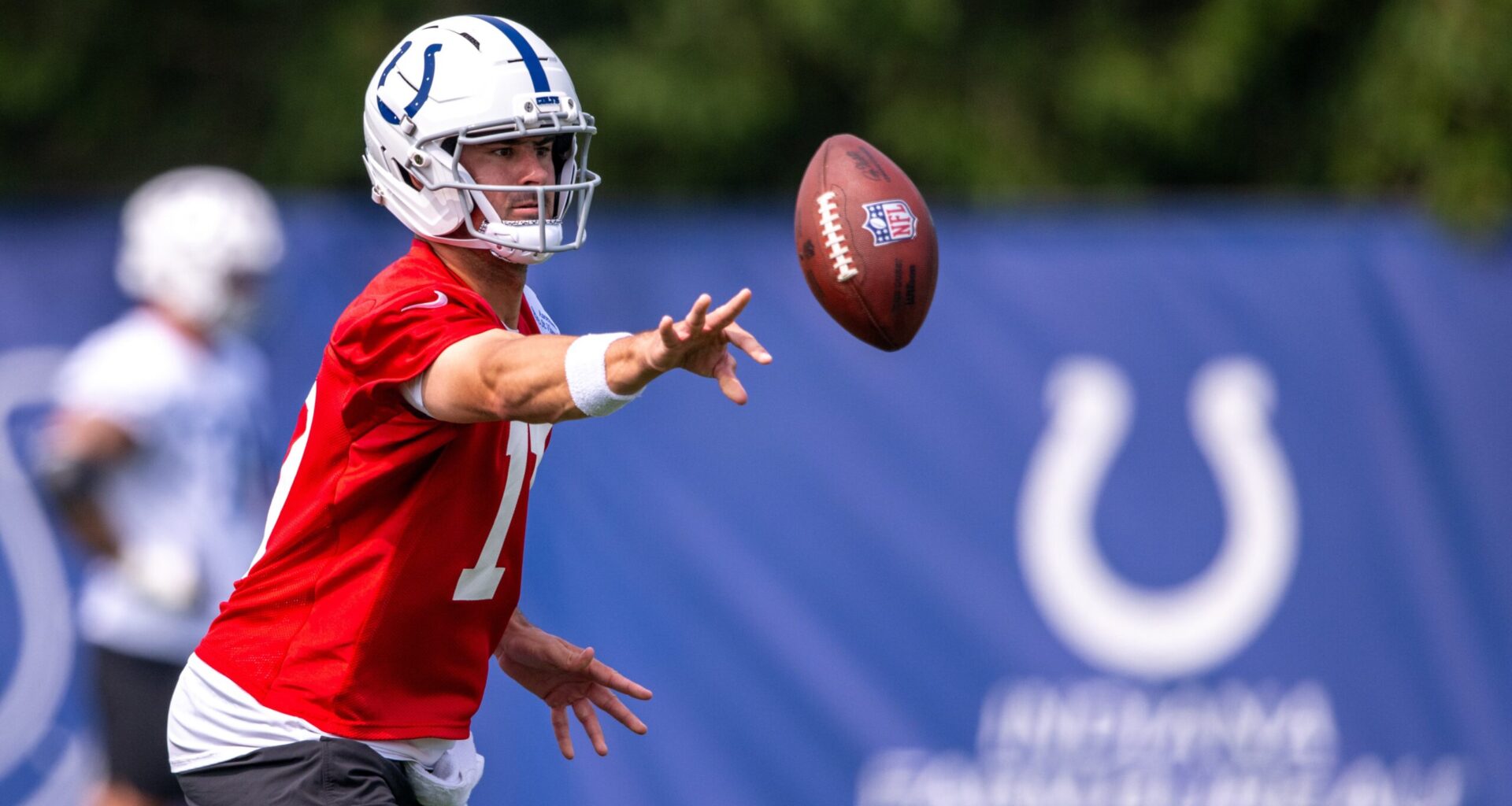 Daniel Jones Struggles Amid Giants' Dire NFL Ranking