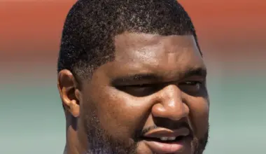 Calais Campbell returns to Arizona Cardinals to anchor defense as James Conner aims for another 1,000-yard season