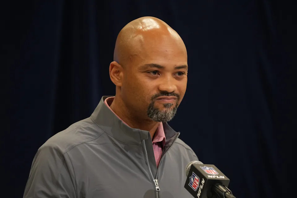 Falcons GM Terry Fontenot speaks to the media at the NFL Scouting Combine. Kirby Lee-Imagn Images