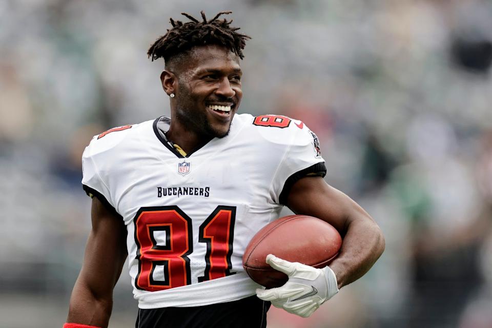 Former NFL wide receiver Antonio Brown is wanted on attempted murder charges (Copyright 2022 The Associated Press. All rights reserved.)