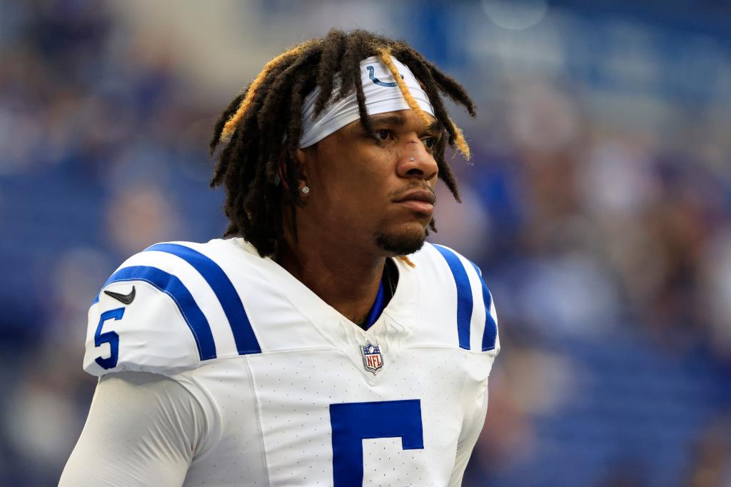 Anthony Richardson visits famed surgeon as Colts face injury worry