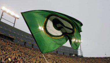 GB Packers to Don 'First of its Kind' Helmet in 2025