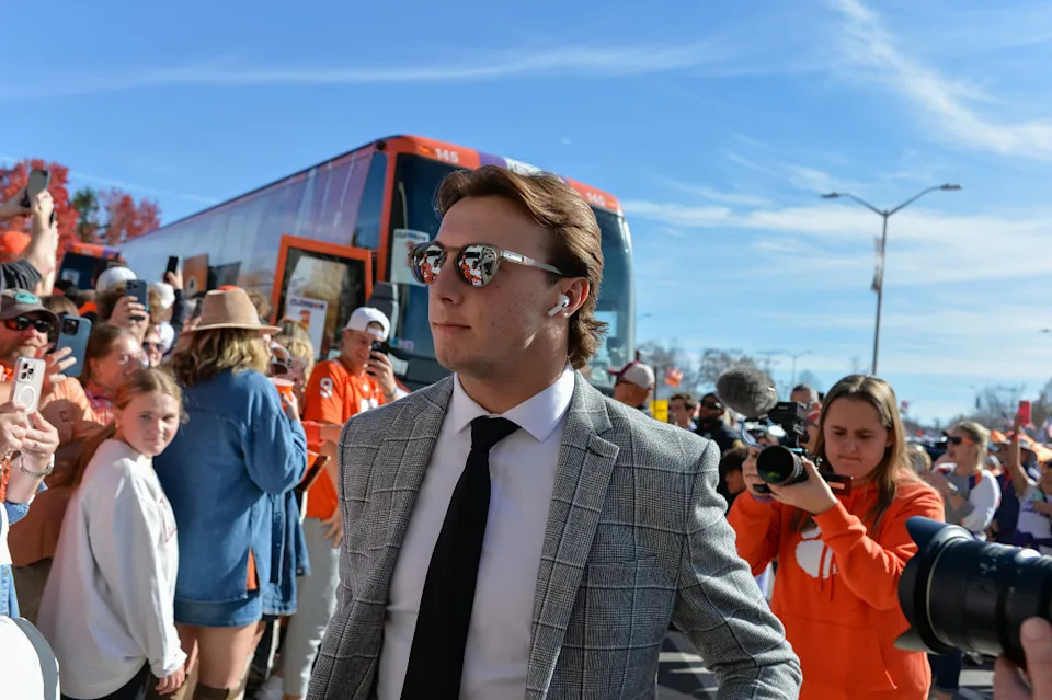 Clemson Tigers quarterback Cade Klubnik (2)Brian Bishop-Imagn Images