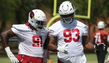 Cardinals' Calais Campbell embracing role as mentor, says he doesn't want his knowledge going 'to a graveyard'