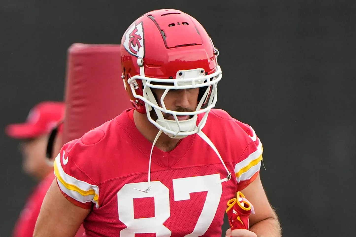 Kansas City Chiefs announces two major roster cuts including Travis Kelce rival tight-end following practice minicamp