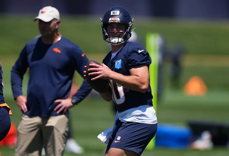 Denver Broncos quarterback Bo Nix (10) during minicamp at Broncos Park Powered by CommonSpirit.Ron Chenoy-Imagn Images