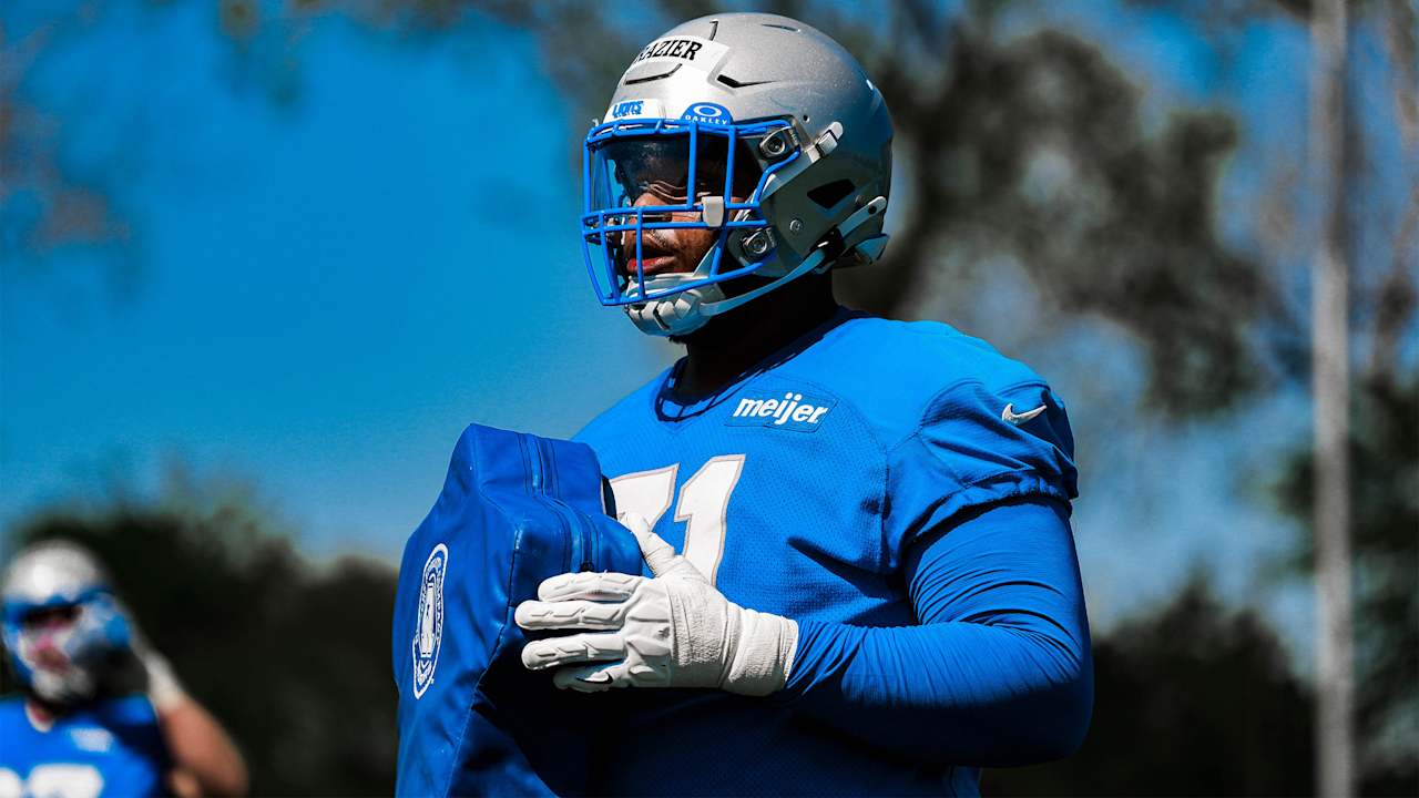 Detroit Lions offensive lineman Miles Frazier