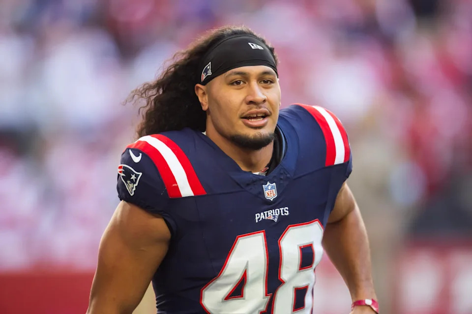 Dec 15, 2024; Glendale, Arizona, USA; New England Patriots linebacker Jahlani Tavai (48) against the Arizona Cardinals at State Farm Stadium. Mandatory Credit: Mark J. Rebilas-Imagn Images
