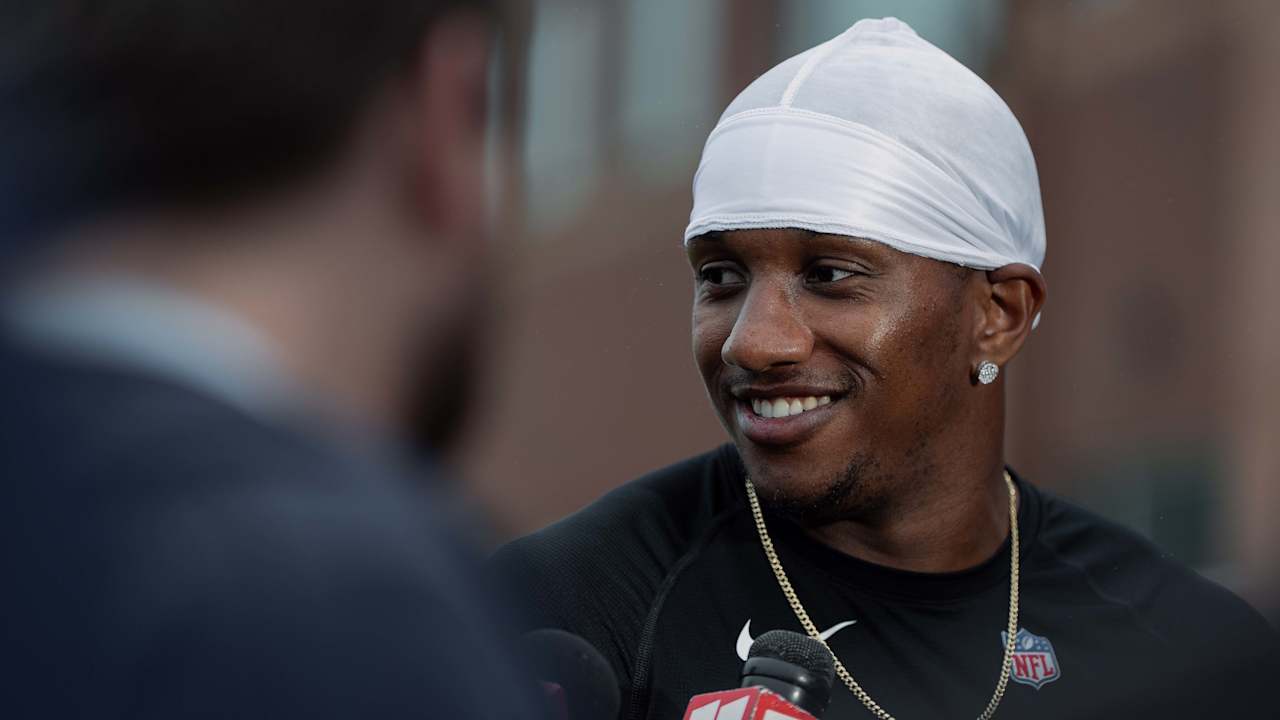 Michael Penix Jr.'s hometown names street after him