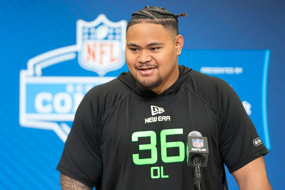 University of Arizona offensive lineman Jonah Savaiinaea (OL36) answers questions at a press conference during the 2025 NFL Combine at Indiana Convention Center.Jacob Musselman-Imagn Images