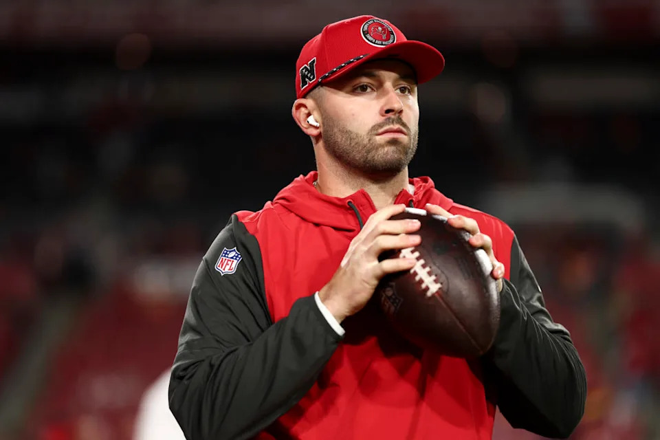 Baker Mayfield (6) of the Tampa Bay Buccaneers warms up before an NFL football wild card playoff game against the Washington Commanders at Raymond James Stadium on Jan. 12 in Tampa, Florida.&lpar;Photo by Kevin Sabitus&sol;Getty Images&rpar;
