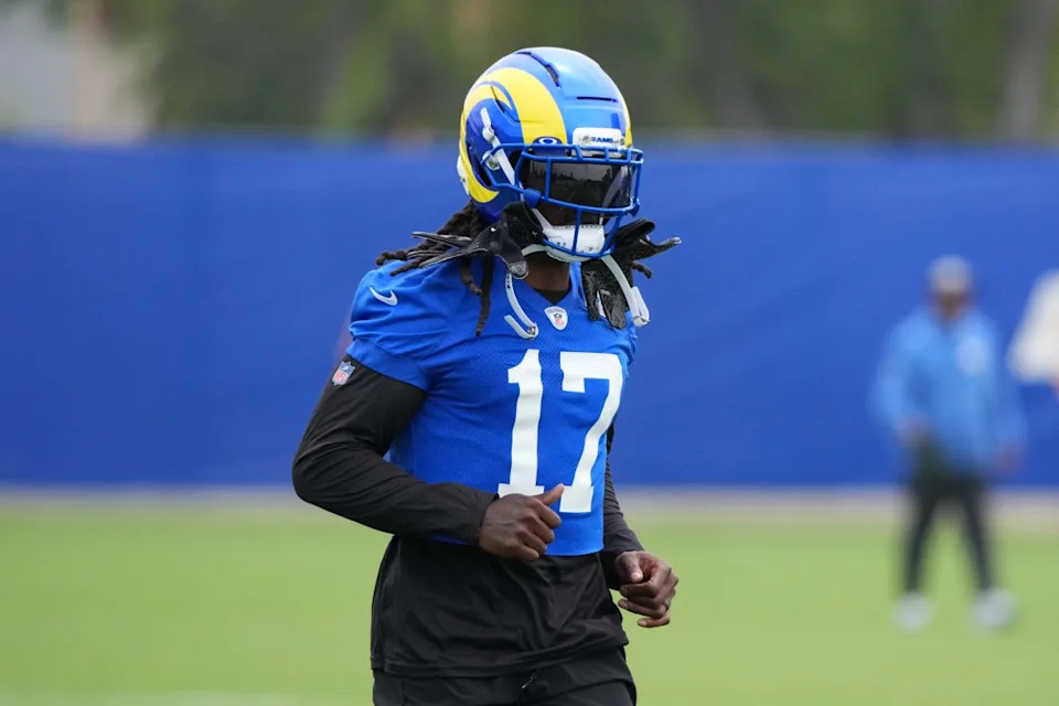 Los Angeles Rams receiver Davante Adams (17). Kirby Lee-Imagn Images