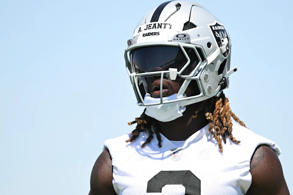 Las Vegas Raiders running back Ashton Jeanty.Candice Ward-Imagn Images