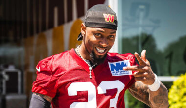 Trey Amos named to NFL.com's 2025 All-Rookie team