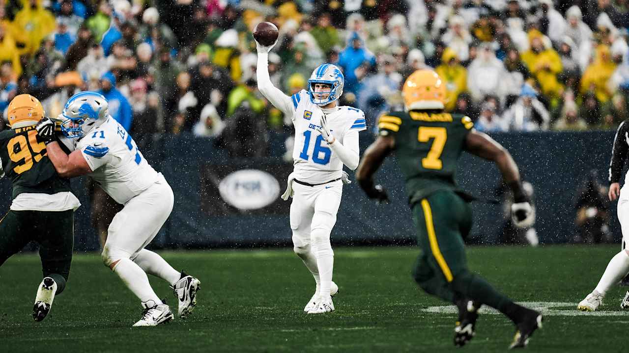 Observations from the Detroit Lions' Week 9 victory over the Green Bay Packers