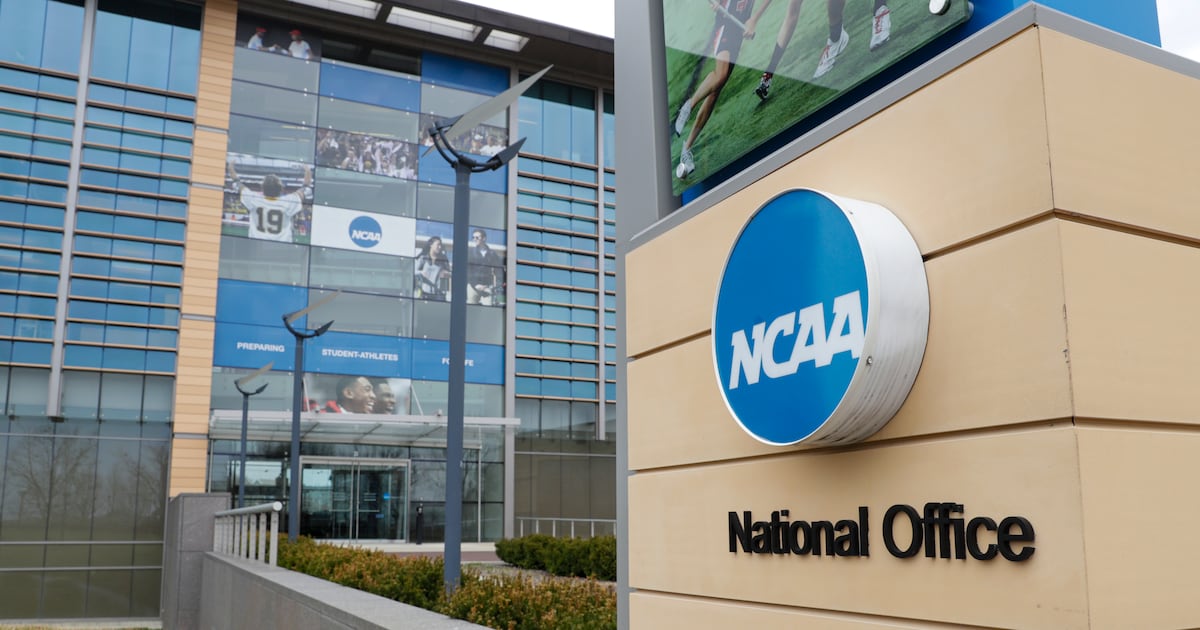 Athletes express concern over NCAA settlement's impact on non-revenue sports – 960 The Ref