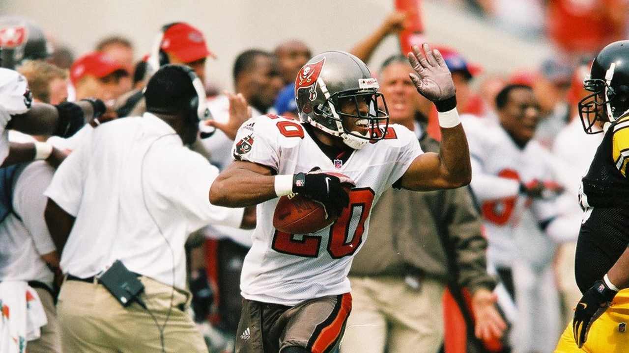 Top Five Interception Seasons in Bucs History | 50 Seasons