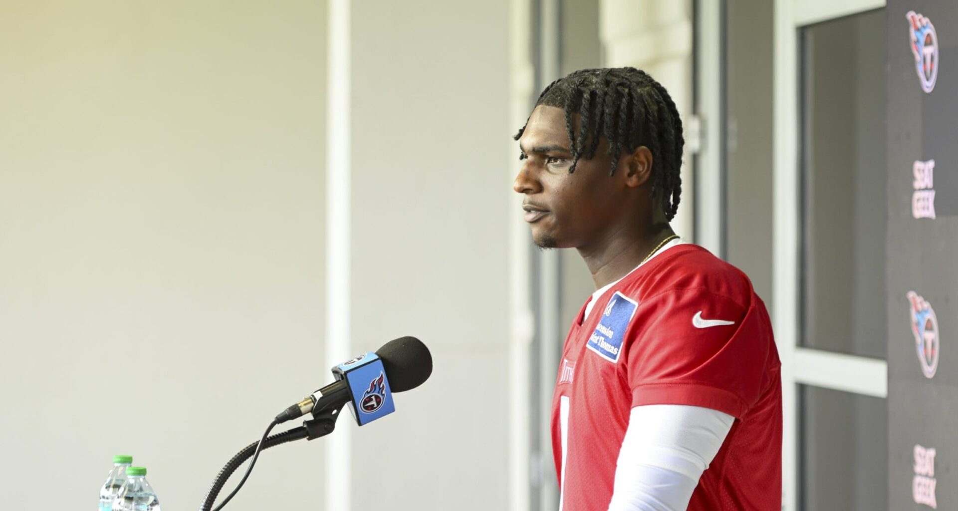 Cam Ward Impresses NFL with Inspiring Titans Leadership