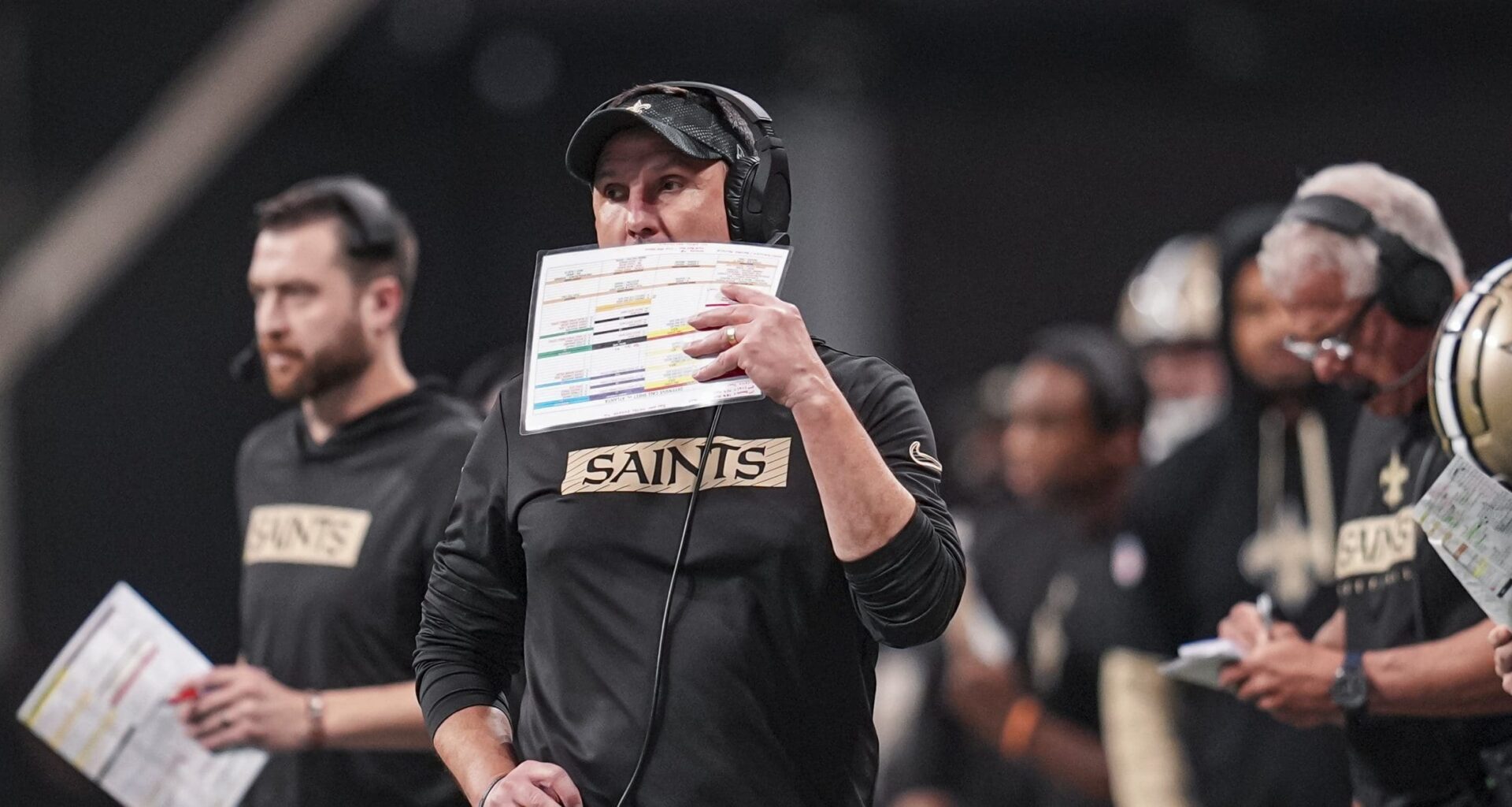 Dennis Allen Sparks Chicago Bears' Riveting NFL Defensive Shift