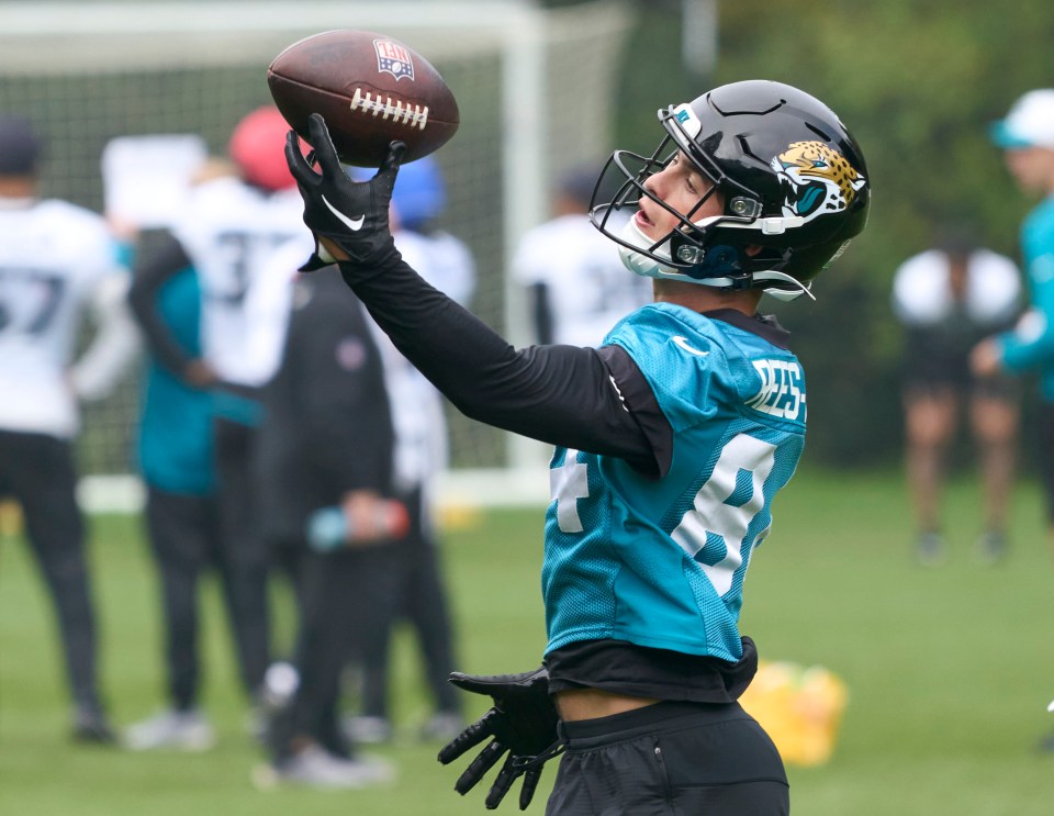 Jacksonville Jaguars wide receiver Louis Rees-Zammit (84) practicing.