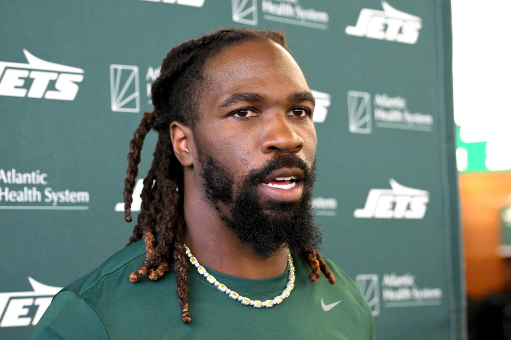 C.J. Mosley spent six years with the Jets.