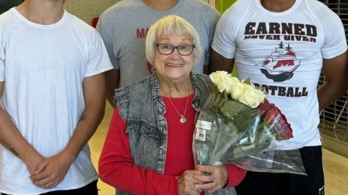 Widow of Iconic Manitowoc Lincoln Football Coach Passes Away