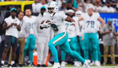 Steelers exploring Jonnu Smith trade: Why he'd fit well in Pittsburgh, help the team's Aaron Rodgers pursuit