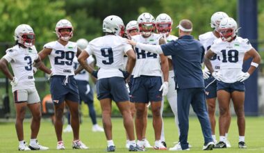 Patriots OC Josh McDaniels Discusses Offense's Progress and Other Takeaways From Monday's Practice
