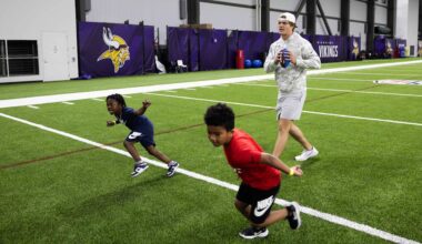Vikings Ed Block Courage Foundation Event