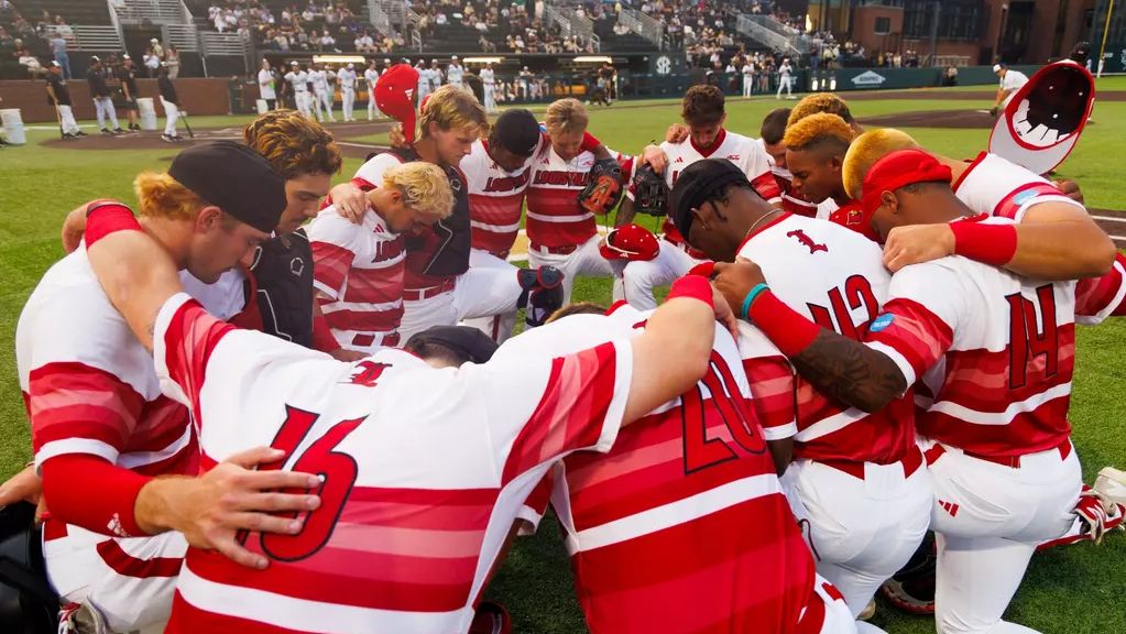 Cardinals to host Miami in NCAA Super Regional
