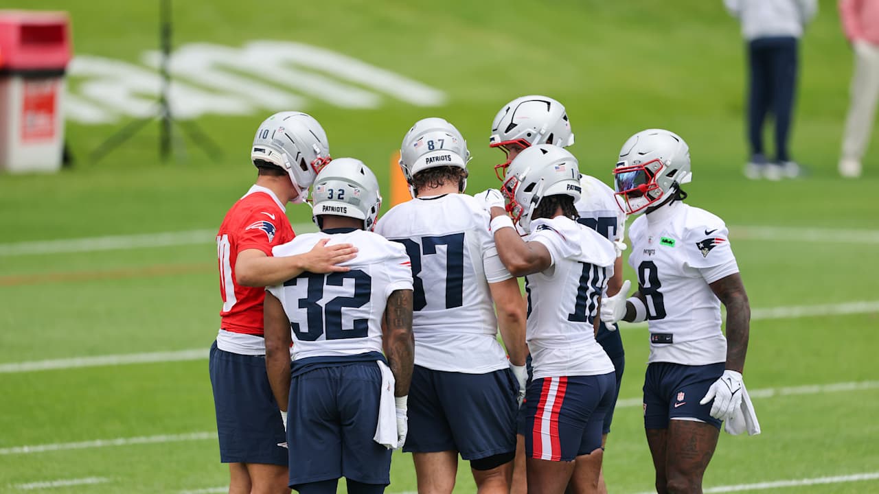 Rookies Make Strides, Diggs Itching for Training Camp