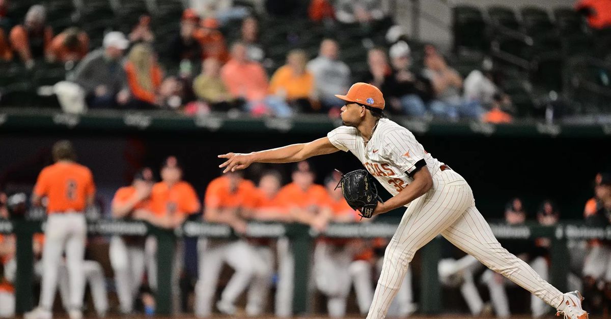 Texas RHP Aiden Moffett enters the NCAA transfer portal