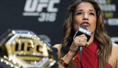 UFC champ Julianna Pena visits Giants: 'Incredible experience'