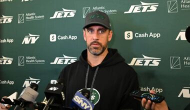 Steelers settle Aaron Rodgers' jersey number after signing