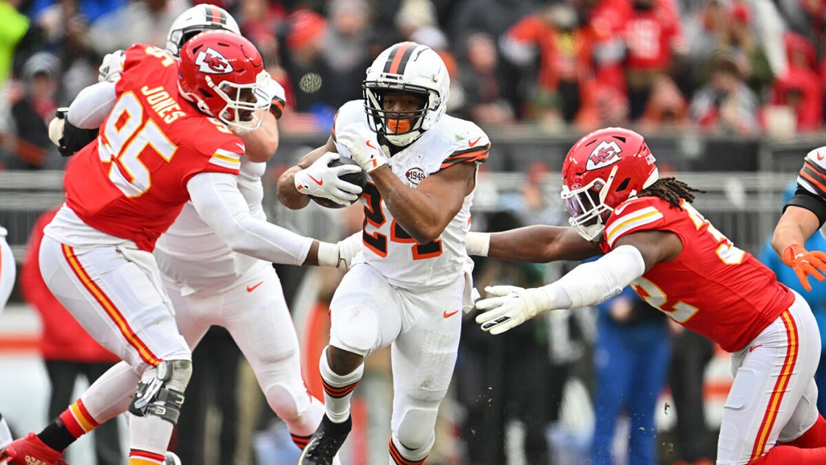 Texans sign Nick Chubb: Veteran Pro Bowl RB adds depth for backfield seeking more production
