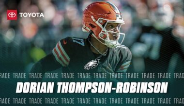 Eagles trade Kenny Pickett to Browns